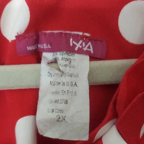 Elegant Red Polka Dot Midi Dress - Picture 4 of 8